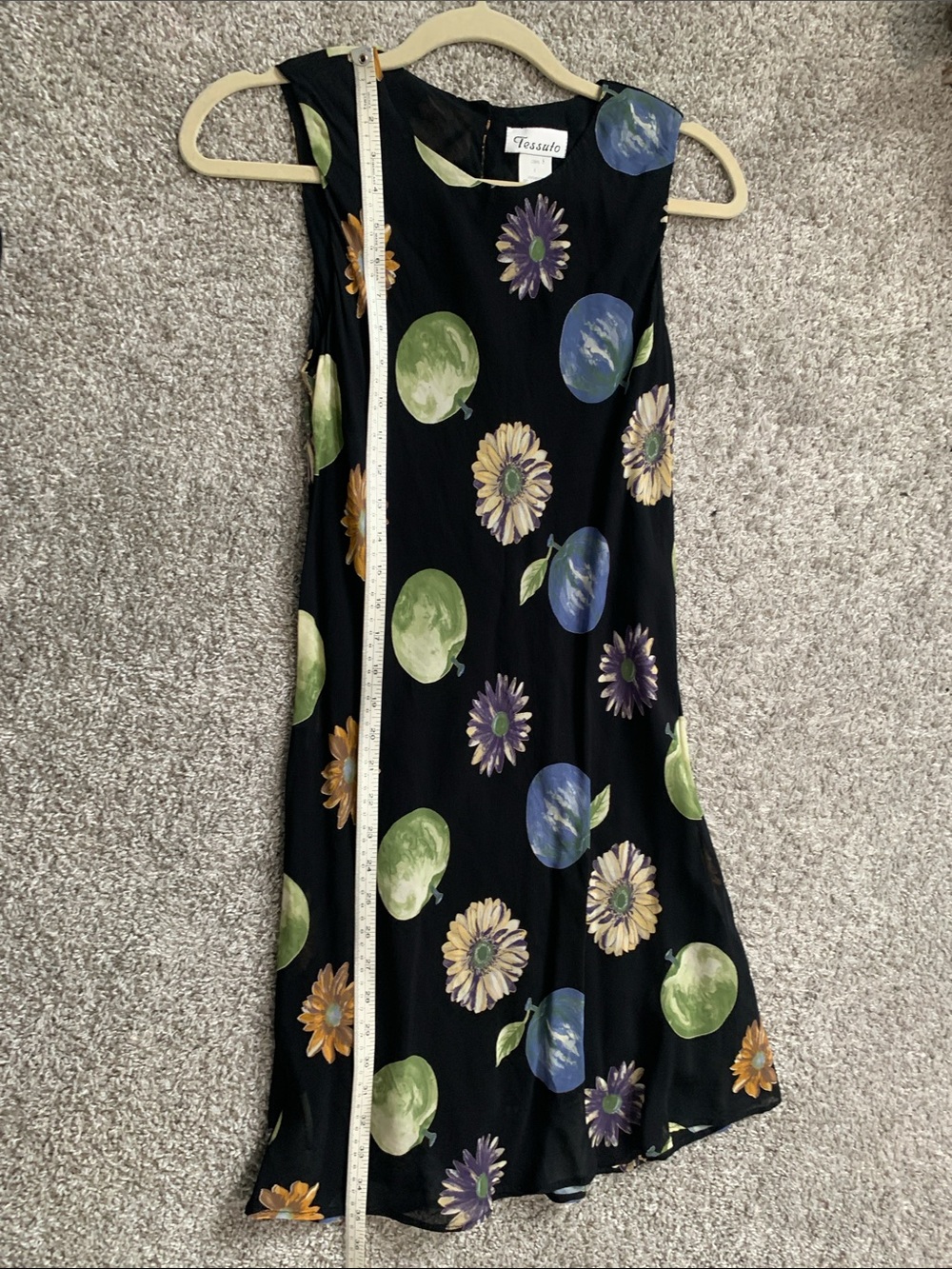 Black Floral Sleeveless Shift Dress - Picture 7 of 9